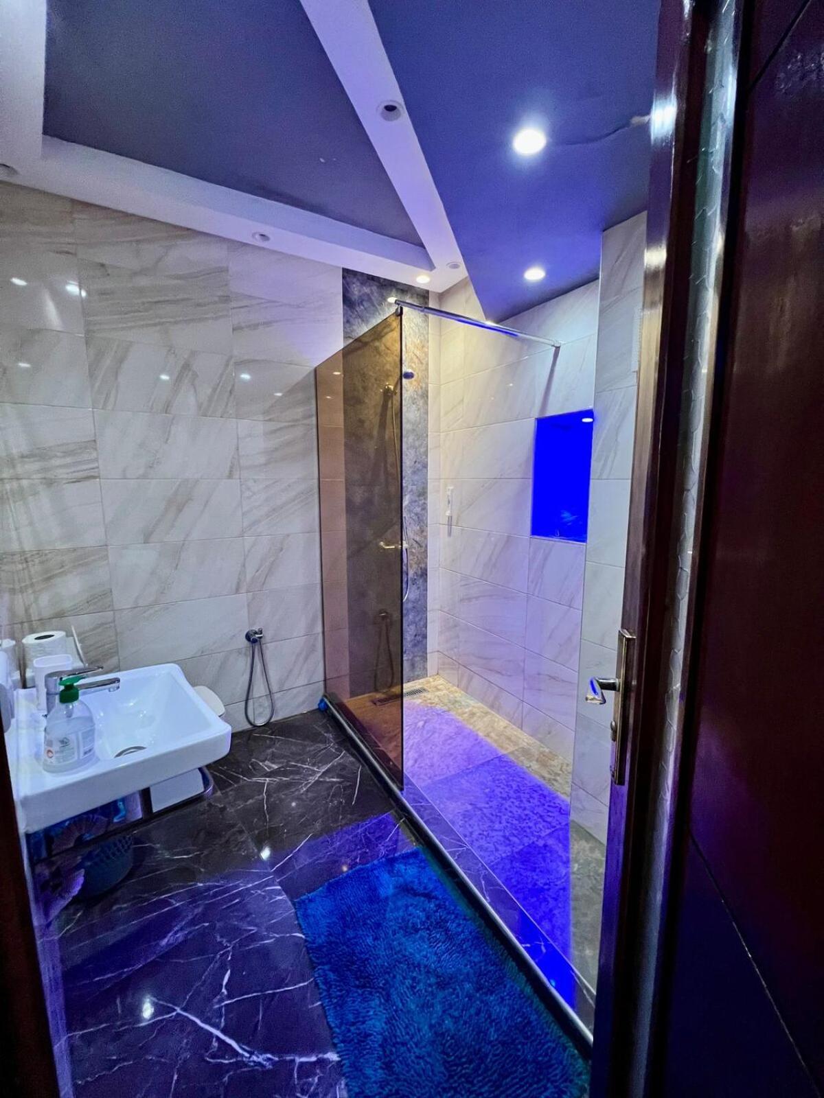 113 Deluxe Flat In Corniche Malabata With Balcony